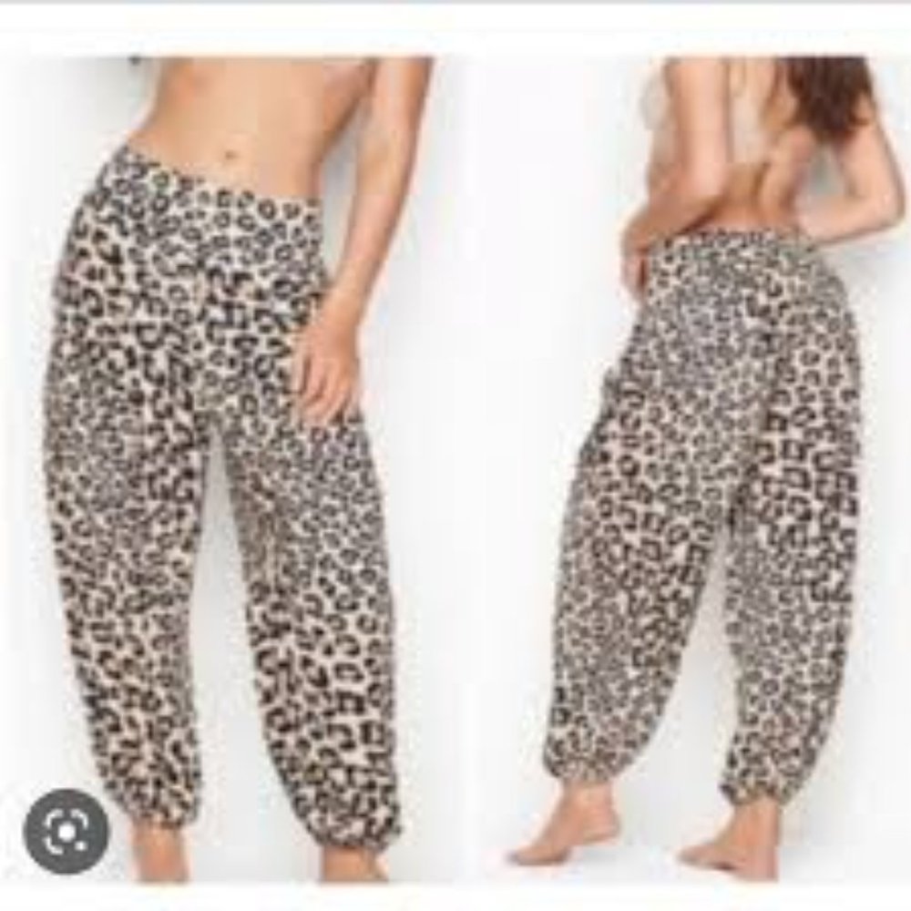 Victoria’s Secret Balloon Leopard Pants